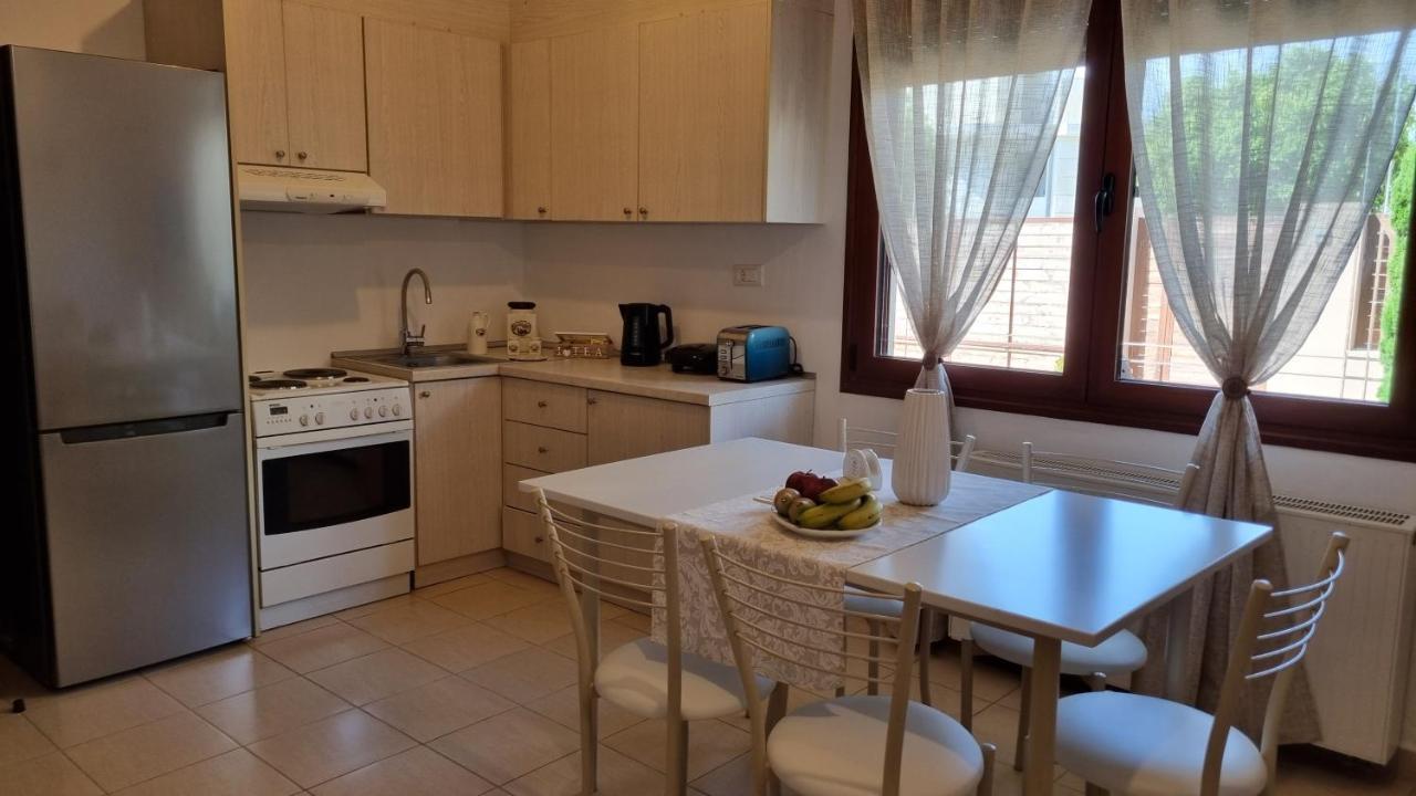 Cypress Garden House Apartment Gazi Екстериор снимка